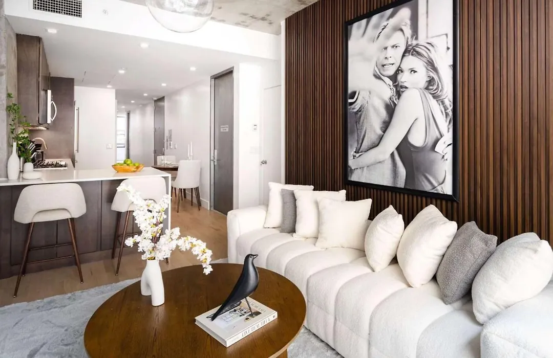 Penthouse In New York-1